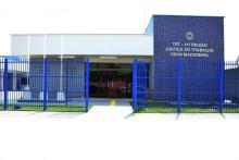 FACHADA FRONTAL