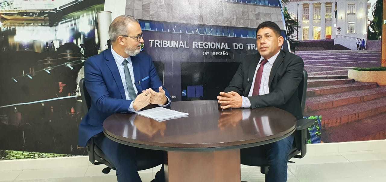 No programa, o ouvidor do Estado de RO, João Bosco, destaca a importância da participação de ouvidores das prefeituras, câmaras municipais, órgãos públicos e autarquias