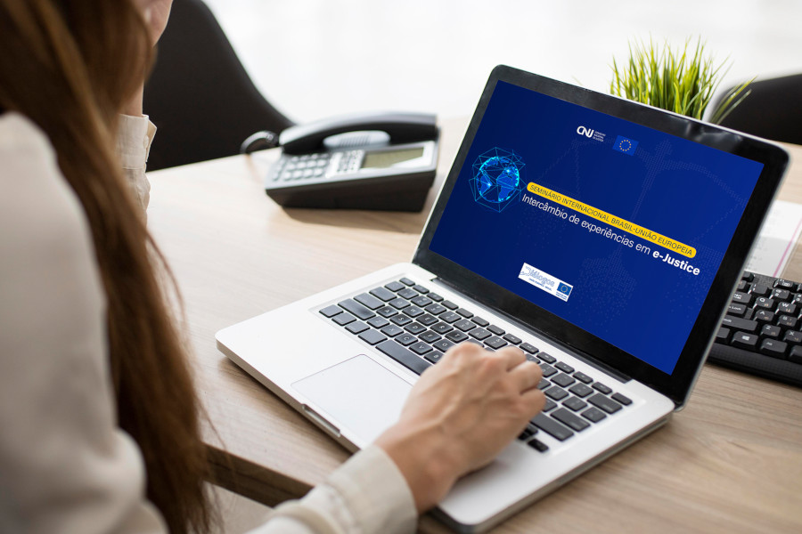 O evento ocorrerá presencialmente com transmissão simultânea no canal do CNJ no YouTube.