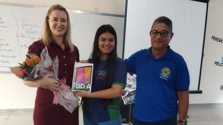 TRT-14 entrega prêmios do 1º Concurso de Redação da Comissão Regional de Combate ao Trabalho Infantil e Estímulo à Aprendizagem