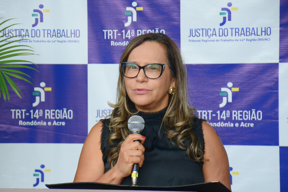 Des. Maria Cesarineide em discurso de abertura