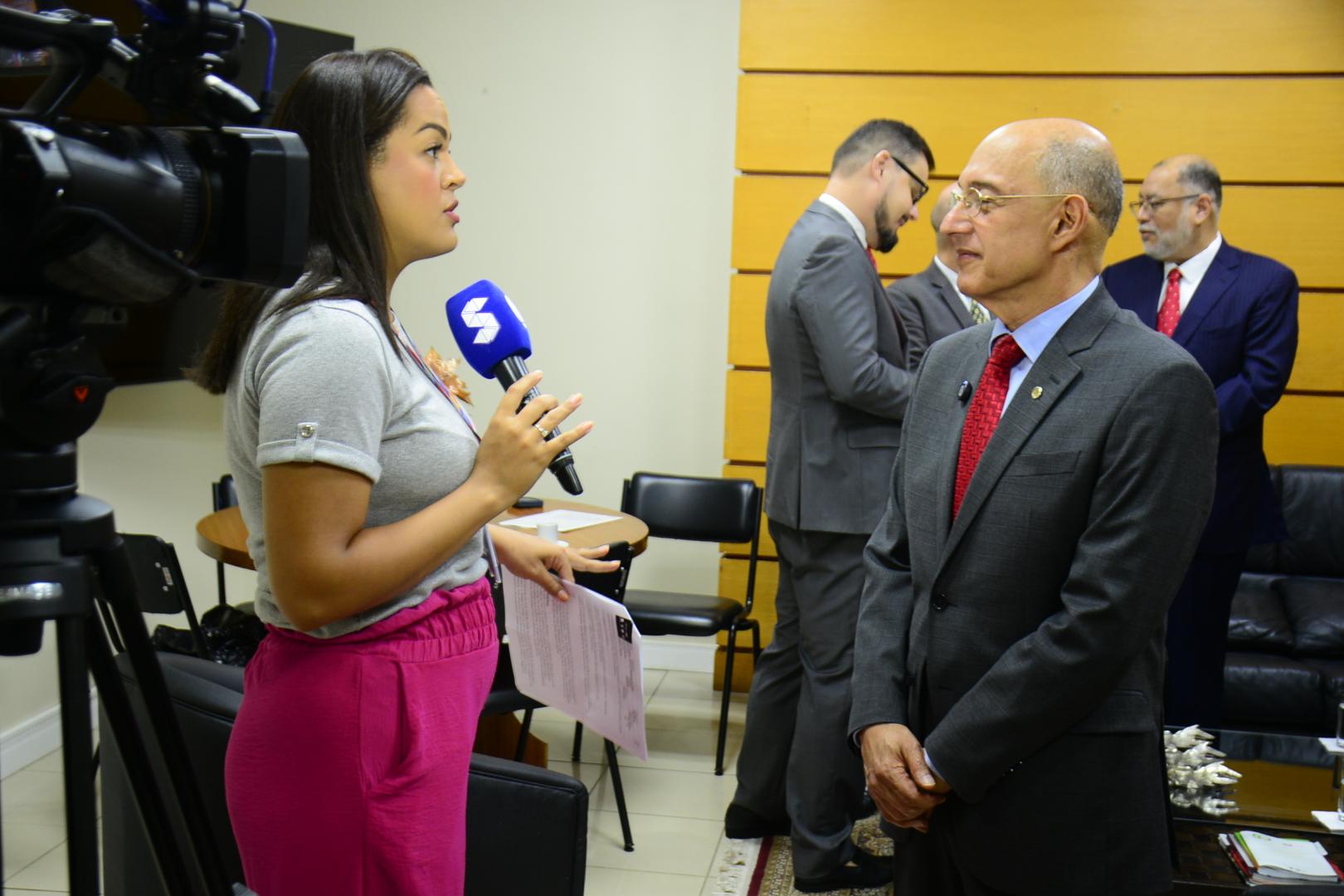 TRT-14 e OAB/RO fortalecem laços em encontro pré-posse