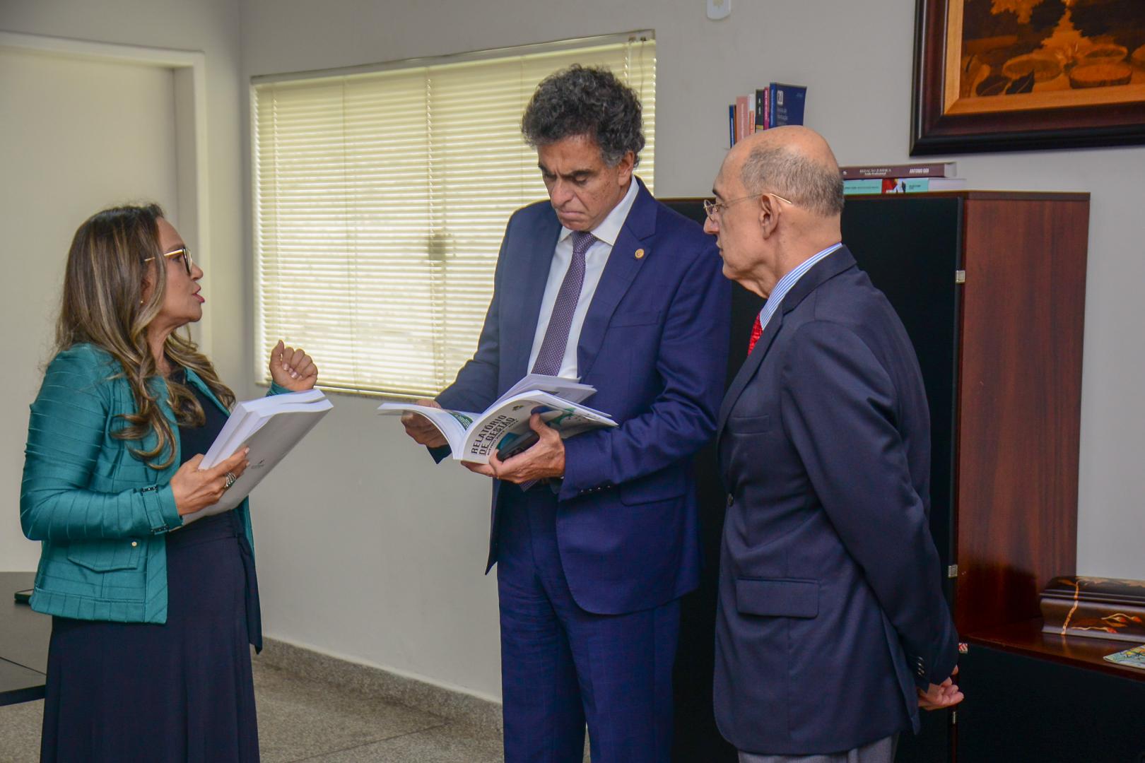 visita do ministro-corregedor as instalações da Ejud-14