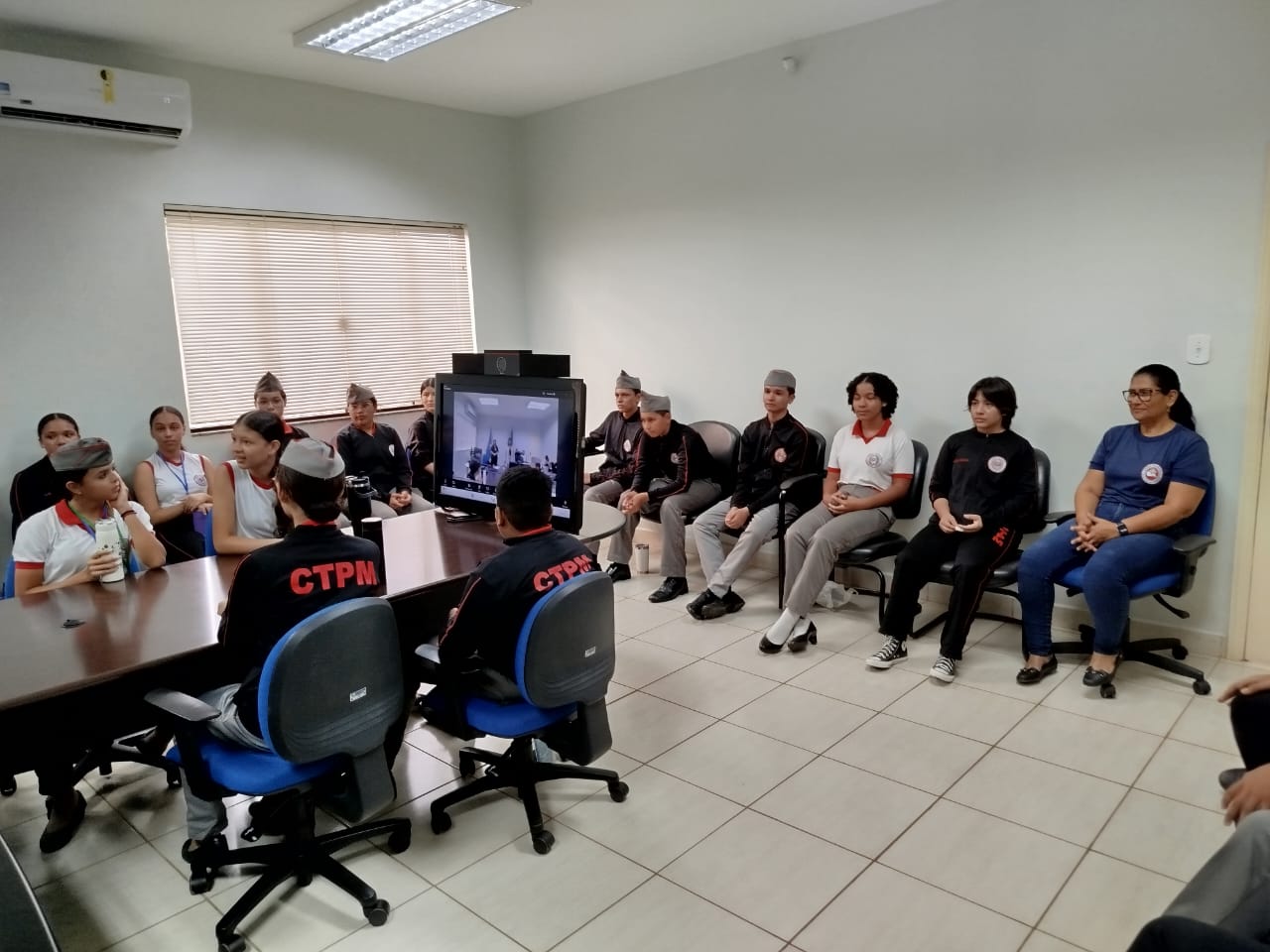 Turma reunida da VT de Guajará-Mirim