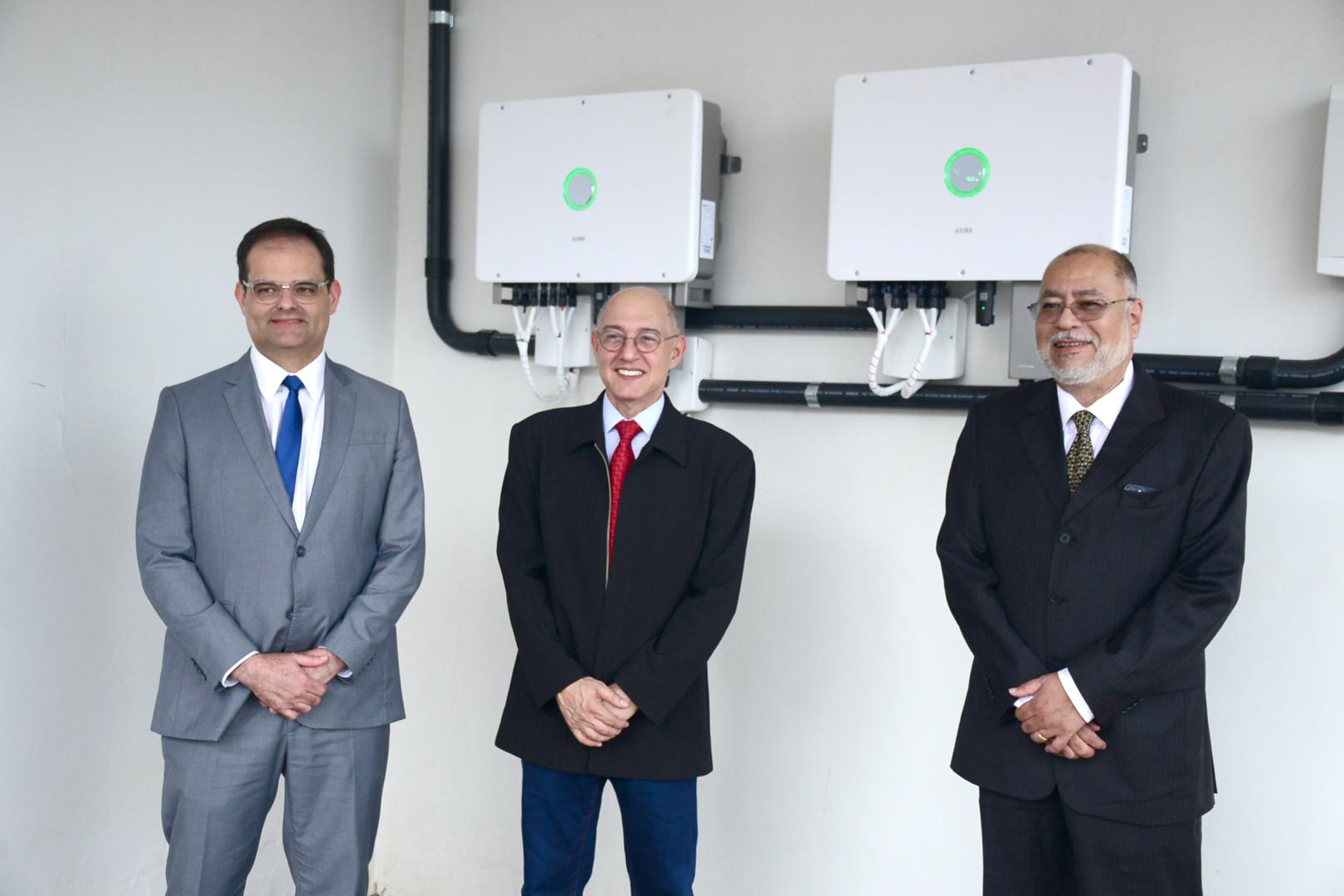 TRT-14 inaugura o seu primeiro sistema de energia solar fotovoltaica