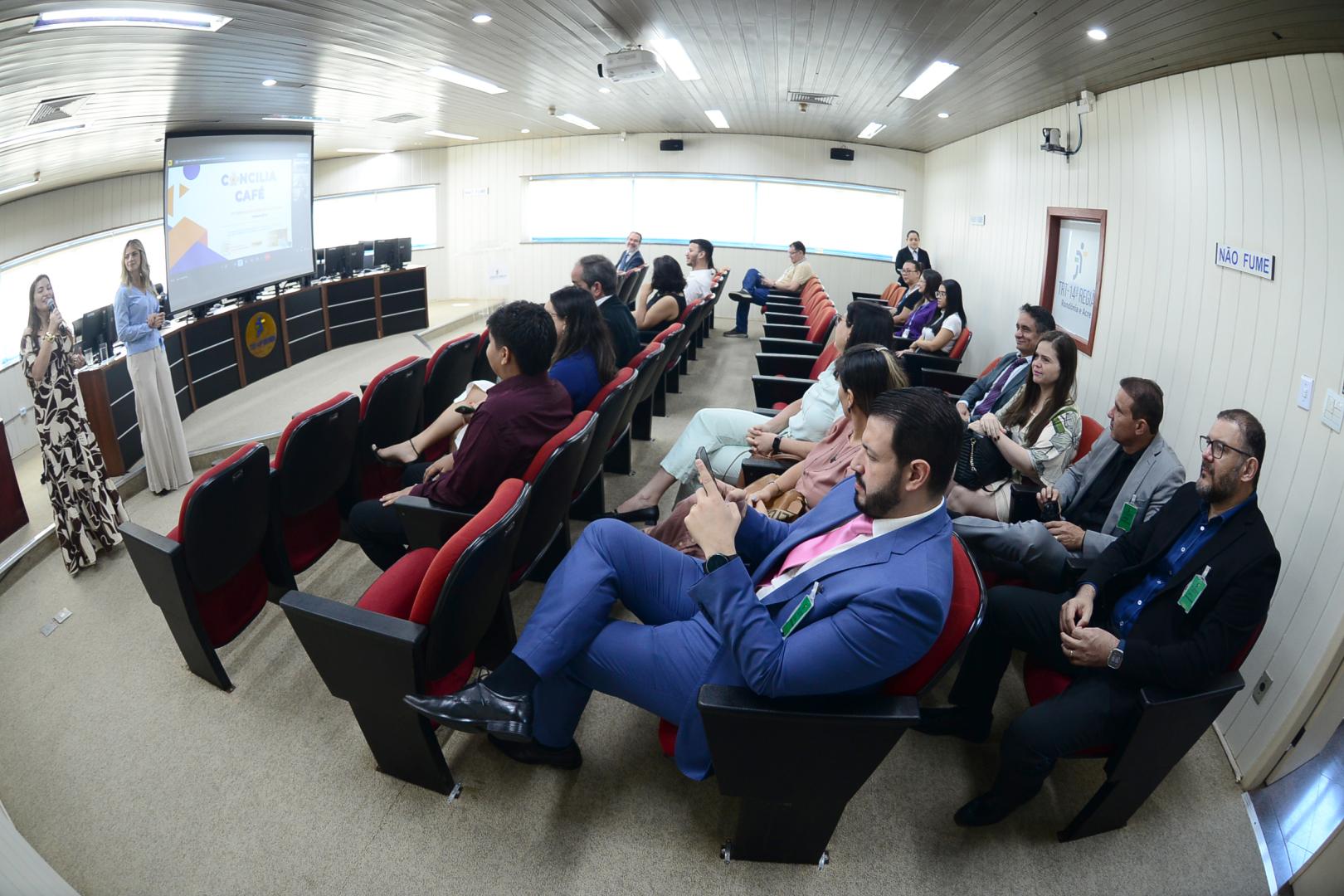 TRT-14 realiza primeira edição do Concilia Café em preparação à Semana Nacional da Execução Trabalhista