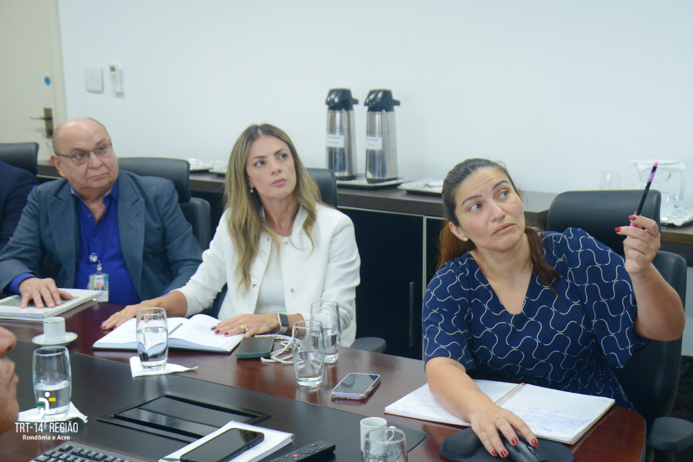 Reunião de Governança no TRT-14 avalia indicadores estratégicos dos últimos meses