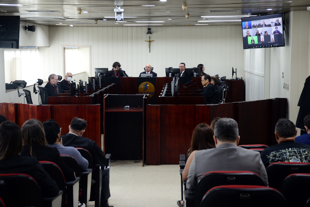 Juíza Ana Maria Rosa dos Santos recebe indicação de promoção a desembargadora em decisão unânime do Tribunal Pleno.