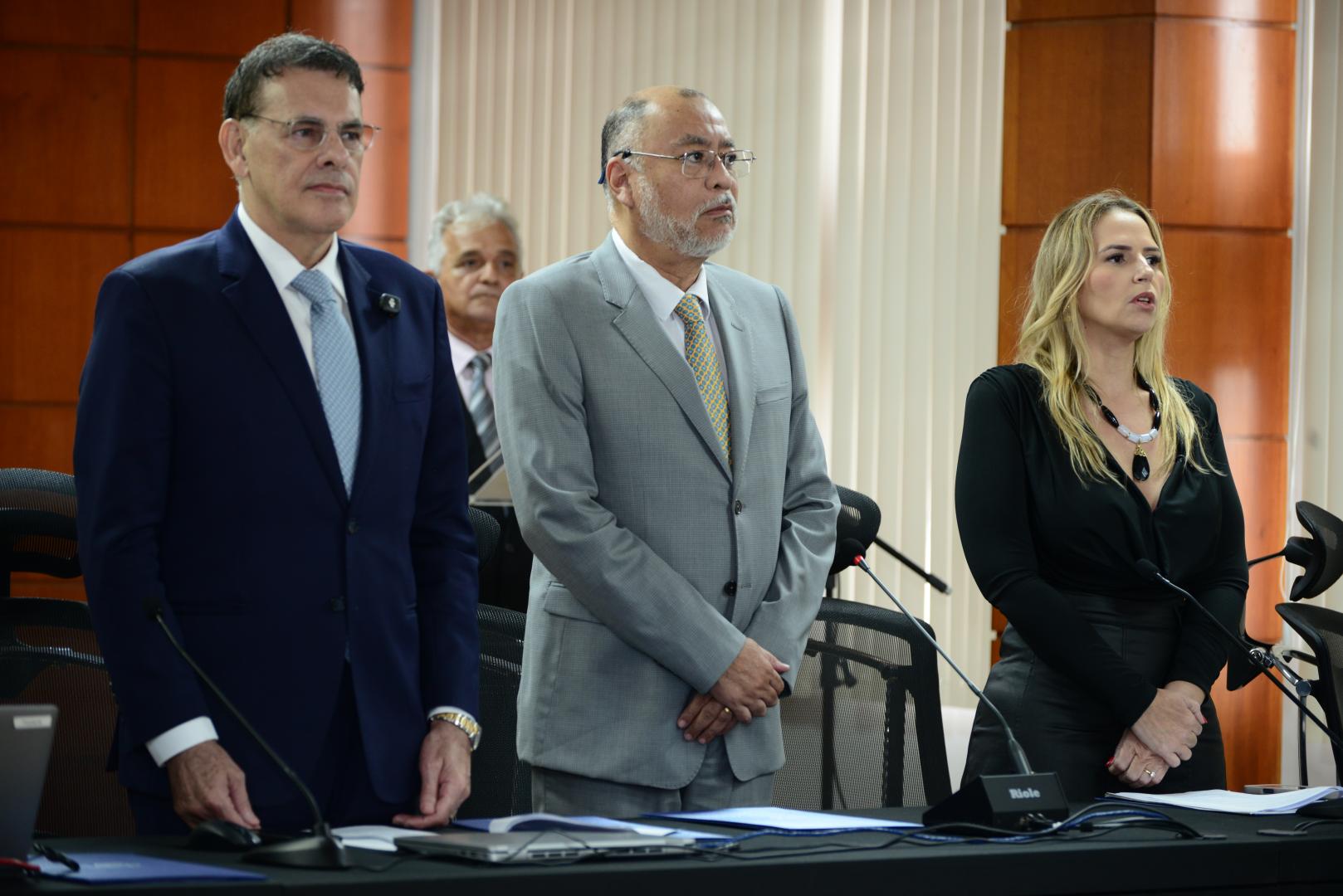 Desembargador Carlos Lôbo, representou a JT na sessão celebrativa do TJRO.