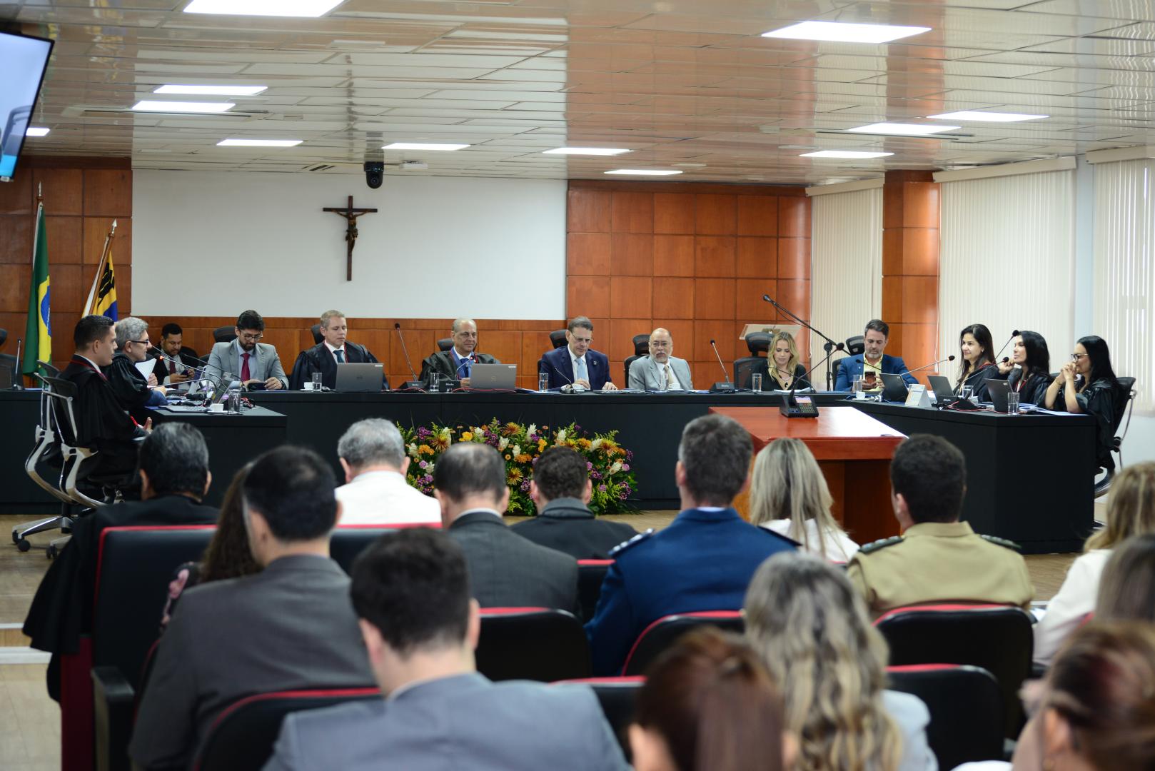 Desembargador Carlos Lôbo, representou a JT na sessão celebrativa do TJRO.