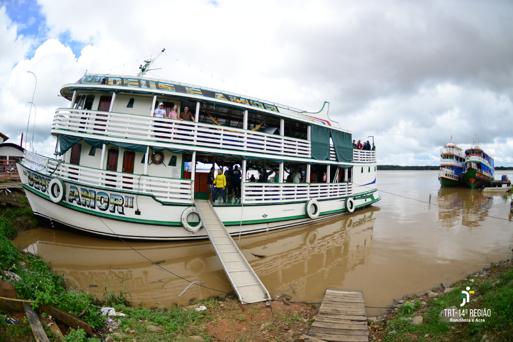 Ação reúne TRT-14 e parceiros e já soma mais de 1,2 mil atendimentos nos primeiros dias em Calama 