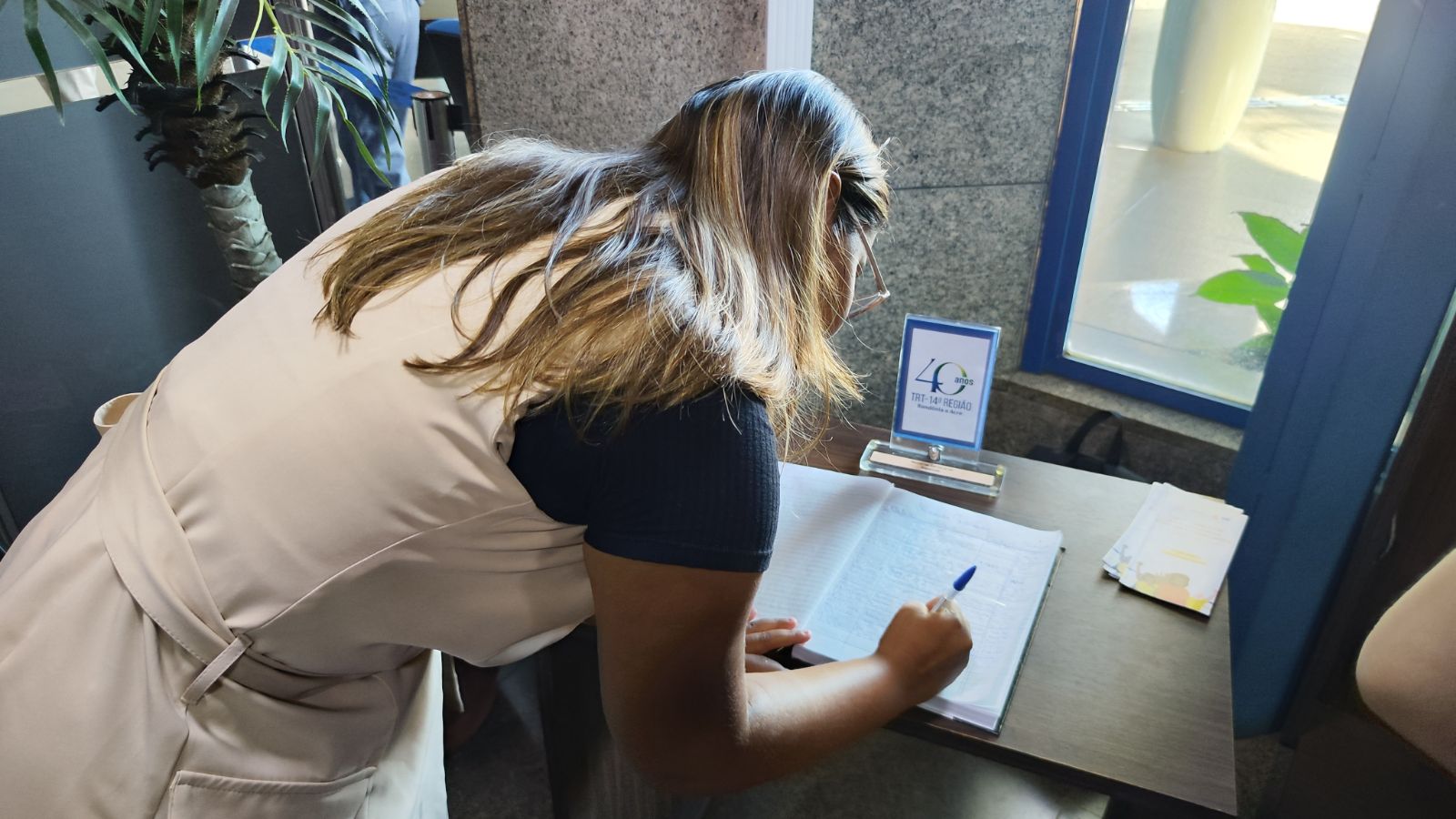 Acadêmicos de Direito em visita institucional ao TRT-14