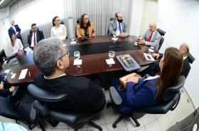 Encontro entre as instituições debateu a governança, a integração de serviços e o atendimento em localidades remotas.
