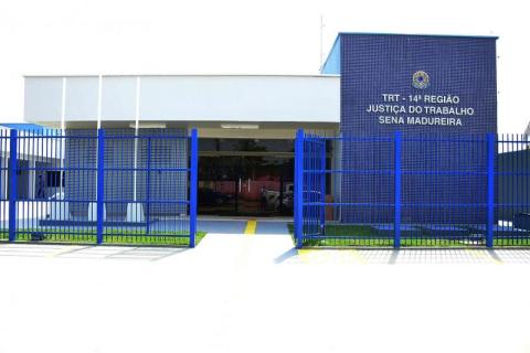 FACHADA FRONTAL